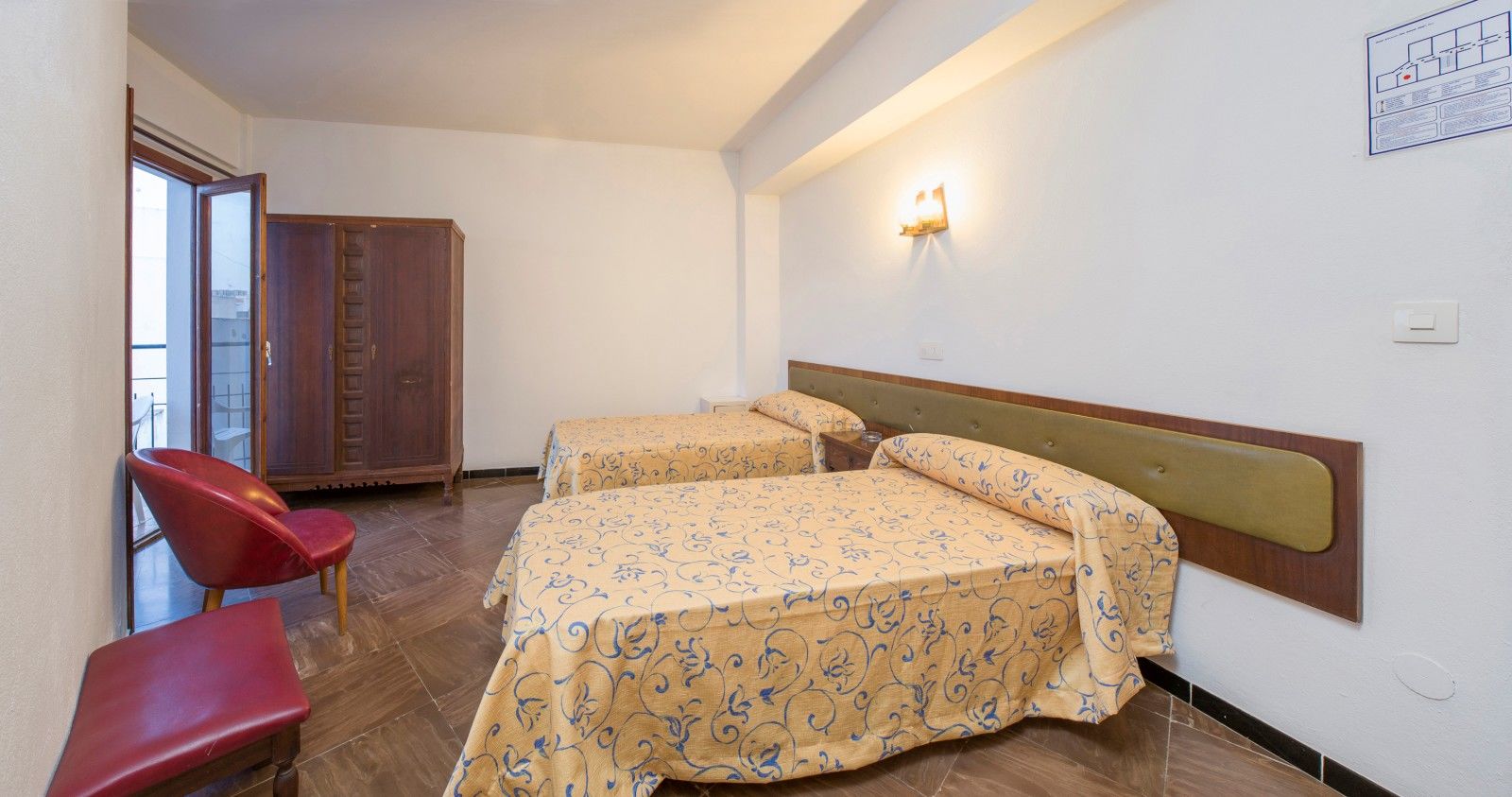 Hostal Alicante Sant Antoni de Portmany Extérieur photo